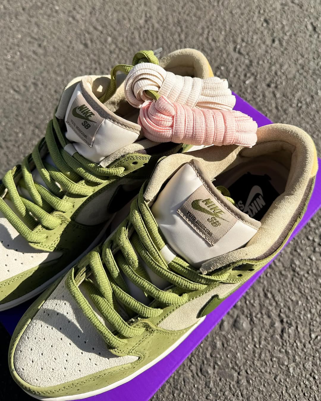 【2025年 春 発売予定】堀米雄斗 × ナイキ SB ダンク ロー “アスパラガス” (Yuto Horigome NIKE SB DUNK LOW “Asparagus”) [HF8022-300]