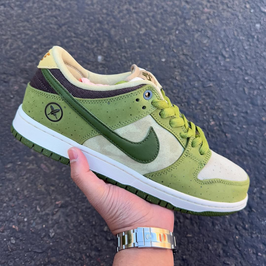 【2025年 春 発売予定】堀米雄斗 × ナイキ SB ダンク ロー “アスパラガス” (Yuto Horigome NIKE SB DUNK LOW “Asparagus”) [HF8022-300]