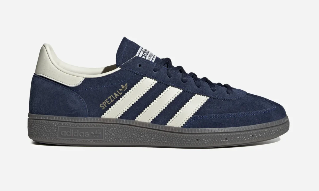 【2024年 6/13 発売】adidas Originals HANDBALL SPEZIAL “Night Indigo/Cream White” (アディダス オリジナルス ハンドボール スペツィアル “ナイトインディゴ/クリームホワイト”) [IF7087]