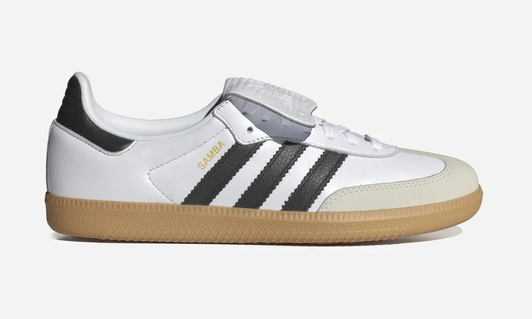 【2024年 6/20 発売】アディダス オリジナルス サンバ ロングタン “ホワイト/ブラック/メタリックゴールド” (adidas Originals SAMBA Long Tongues “White/Black/Metallic Gold”) [IG4279]