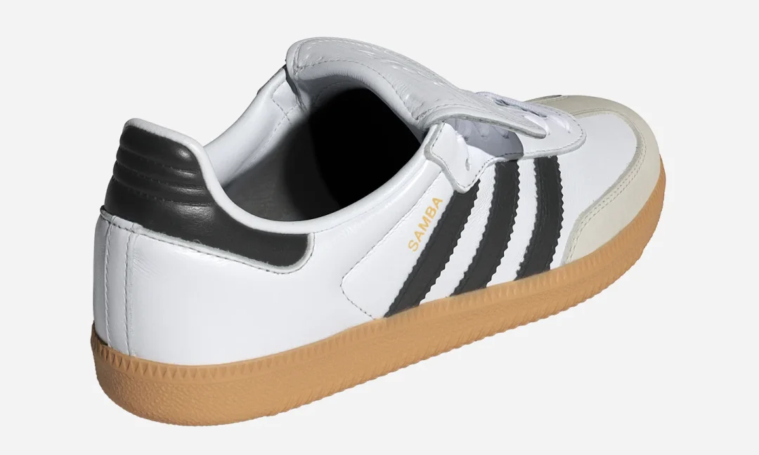 【2024年 6/20 発売】アディダス オリジナルス サンバ ロングタン “ホワイト/ブラック/メタリックゴールド” (adidas Originals SAMBA Long Tongues “White/Black/Metallic Gold”) [IG4279]