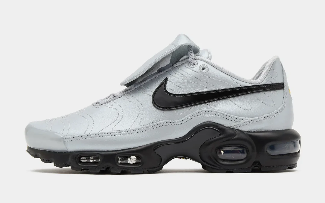 2024 7 18 NIKE AIR MAX PLUS TIEMPO Wolf Grey Black HM6850 001 Fullress