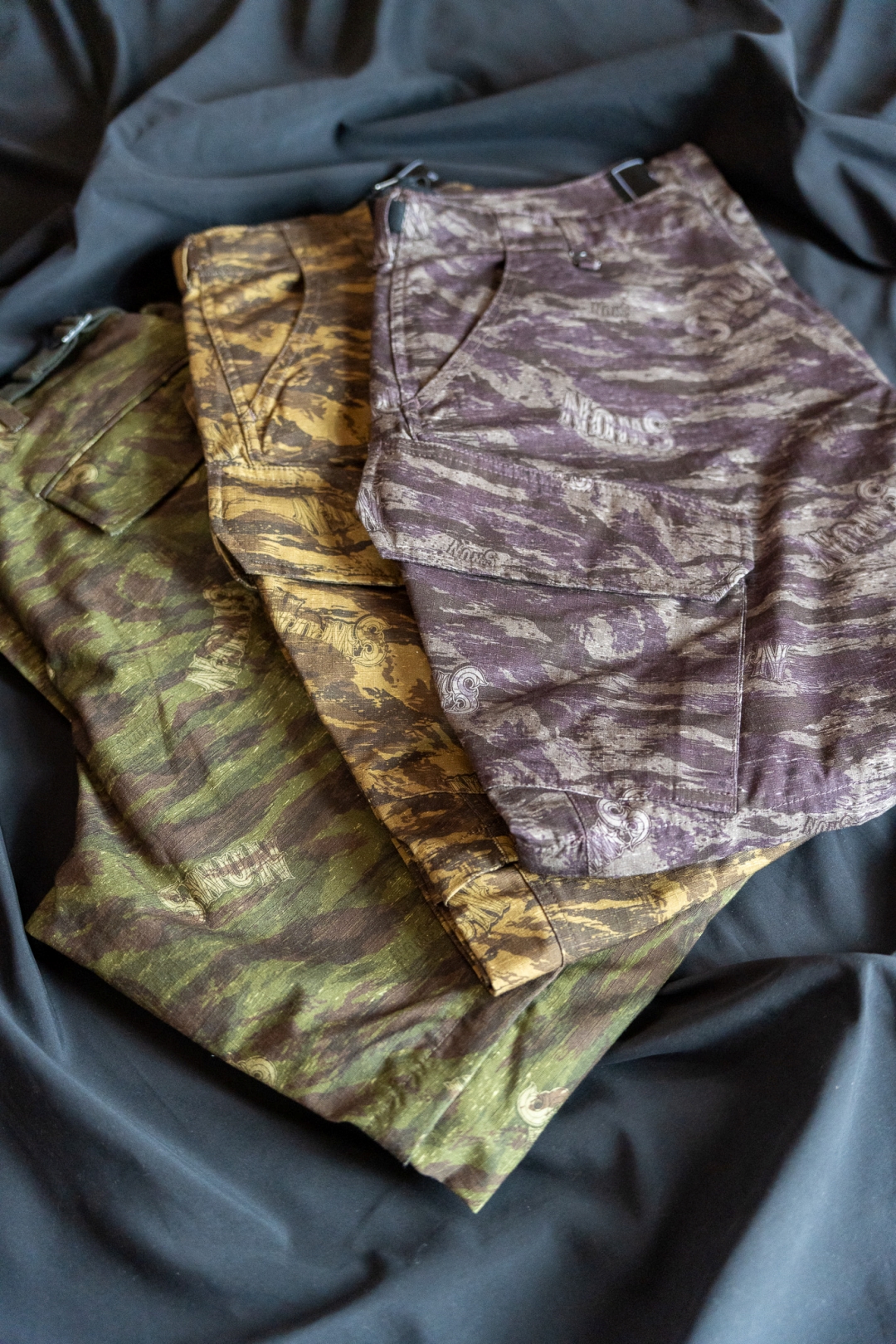 【抽選販売】S.W.U.N “Tiger Camo 2Way Cargo Pants” (エスダブルユーエヌ “タイガーカモ 2ウェイ カーゴパンツ”)