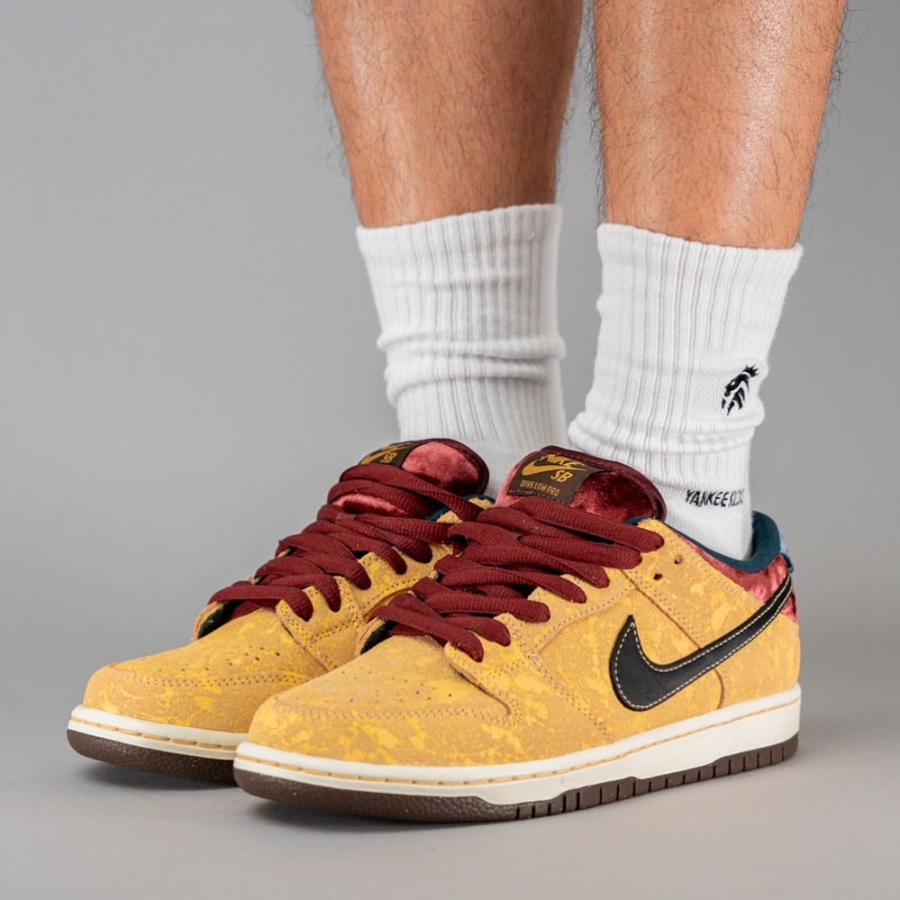 【2024年 12/14 発売予定】NIKE SB DUNK LOW “City Of Cinema” (ナイキ ダンク ロー “シティ オブ シネマ”) [FZ1278-200]