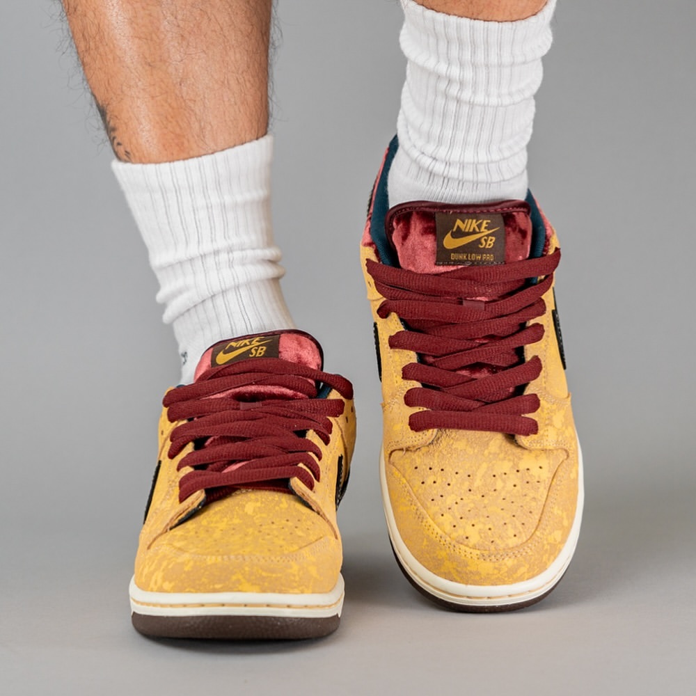 【2024年 12/14 発売予定】NIKE SB DUNK LOW “City Of Cinema” (ナイキ ダンク ロー “シティ オブ シネマ”) [FZ1278-200]