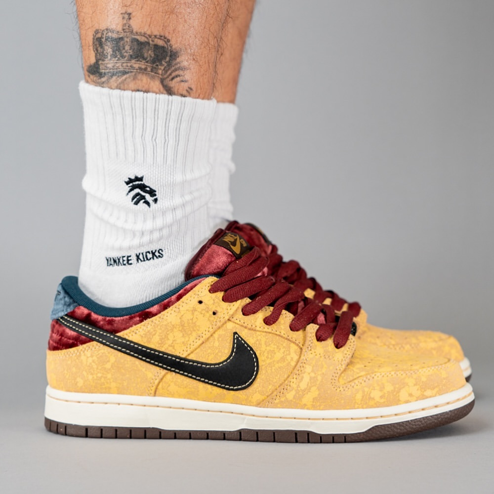 【2024年 12/14 発売予定】NIKE SB DUNK LOW “City Of Cinema” (ナイキ ダンク ロー “シティ オブ シネマ”) [FZ1278-200]