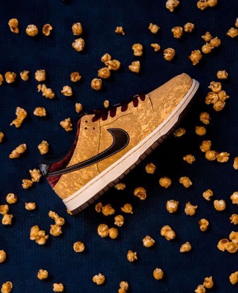 【国内 2024年 10/18 発売】NIKE SB DUNK LOW “City Of Cinema” (ナイキ ダンク ロー “シティ オブ シネマ”) [FZ1278-200]