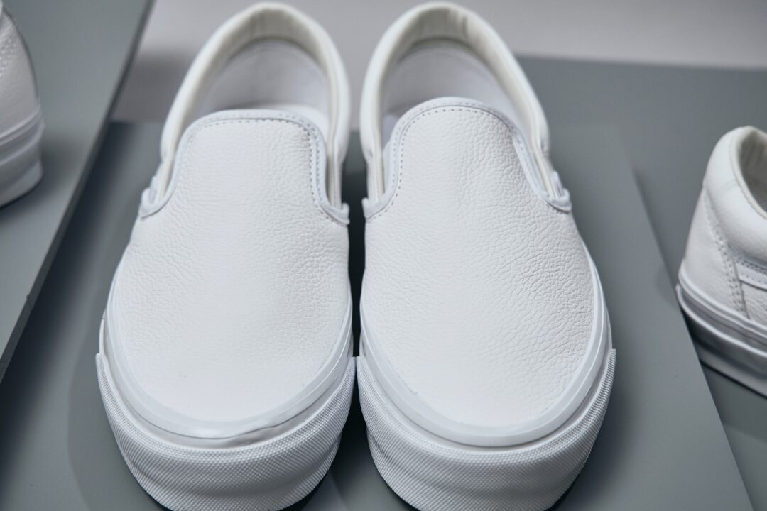 【2024年 5/11 先行 & 5/18 発売】BILLY’S 限定 VANS PREMIUM “WHITE LEATHER PACK” (ビリーズ バンズ プレミアム “ホワイトレザーパック”)