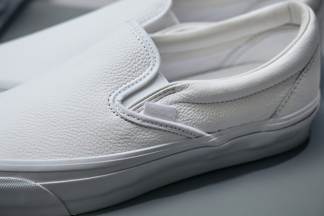 【2024年 5/11 先行 & 5/18 発売】BILLY’S 限定 VANS PREMIUM “WHITE LEATHER PACK” (ビリーズ バンズ プレミアム “ホワイトレザーパック”)