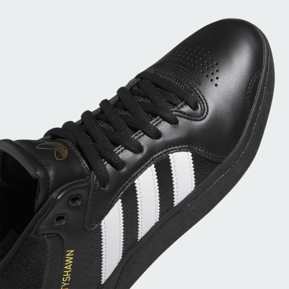 【2024年 6/6 発売】adidas Originals TYSHAWN REMASTERED “Black/White/Gold” (アディダス オリジナルス タイショーン リマスター “ブラック/ホワイト/ゴールド”) [IG5270]