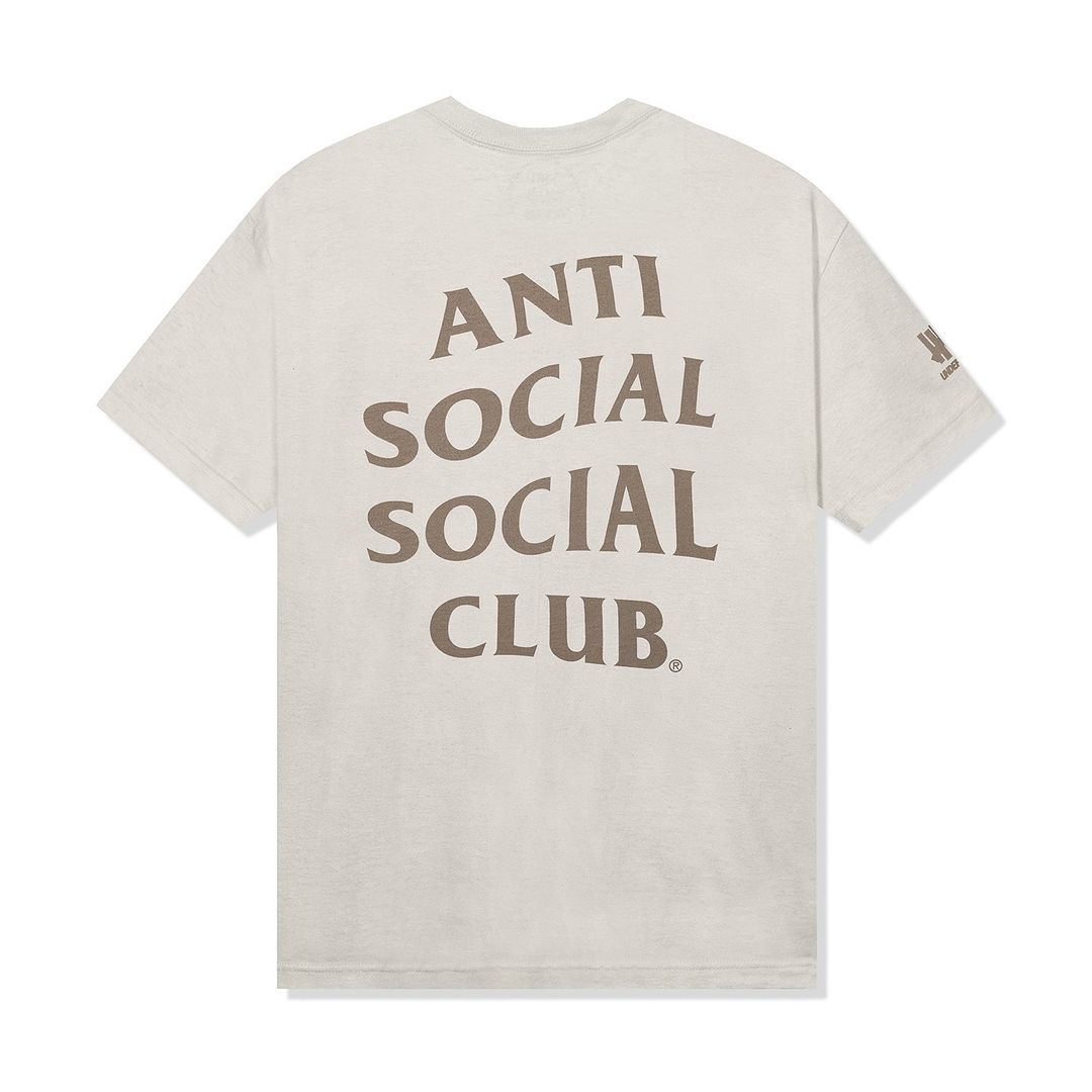 Anti Social Social Club × UNDEFEATED “STILL PARANOID.”が2024年 6/8 発売 (アンチ ソーシャル ソーシャル クラブ アンディフィーテッド)