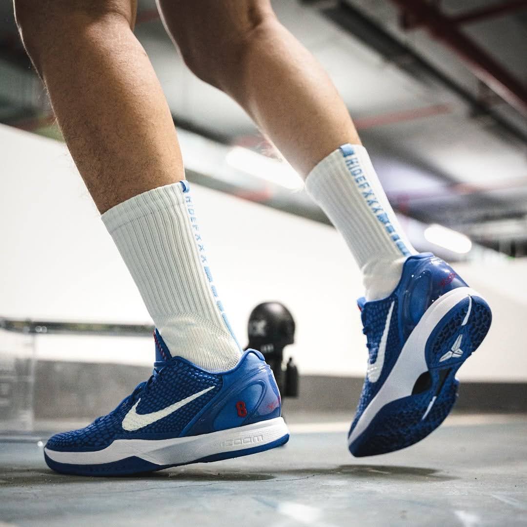 【2025年 4/13 発売予定】NIKE KOBE 6 “Dodgers/Game Royal” (ナイキ コービー 6 “ドジャース/ゲームロイヤル”) [CW2190-400]