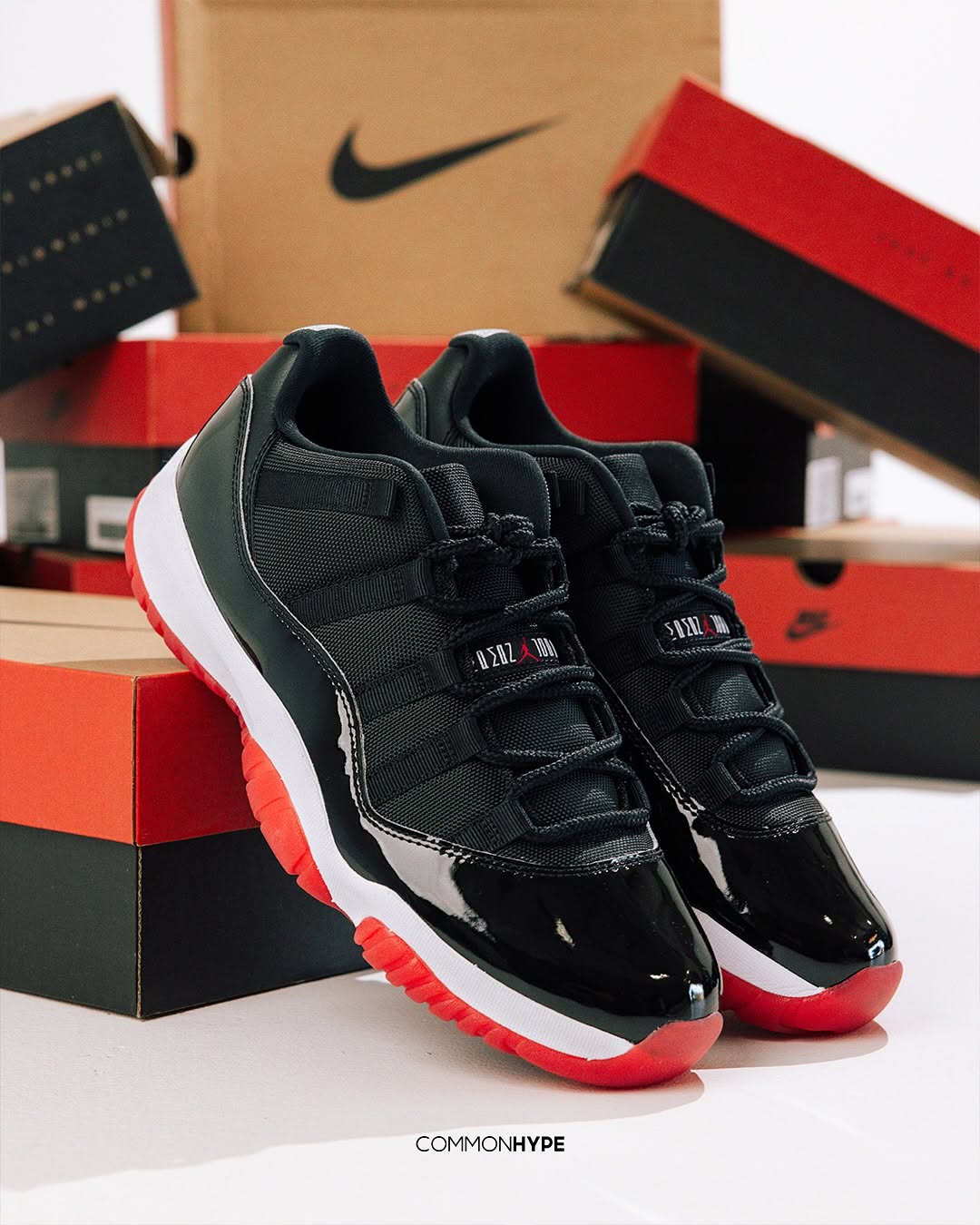 【2025年 4/26 発売予定】NIKE AIR JORDAN 11 LOW “Bred” (ナイキ エア ジョーダン 11 ロー “ブレッド”) [FV5104-006]