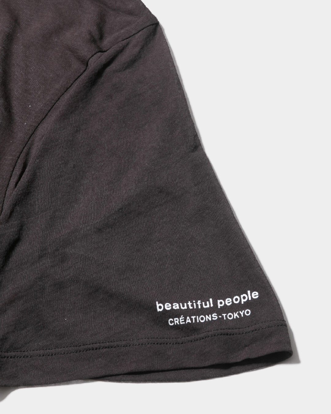 「E.T.」と「バック・トゥ・ザ・フューチャー」とbeautiful people のコラボTEEが2024年 7/13 発売 (ユニバーサル・ピクチャーズ ビューティフルピープル UNIVERSAL PICTURES)