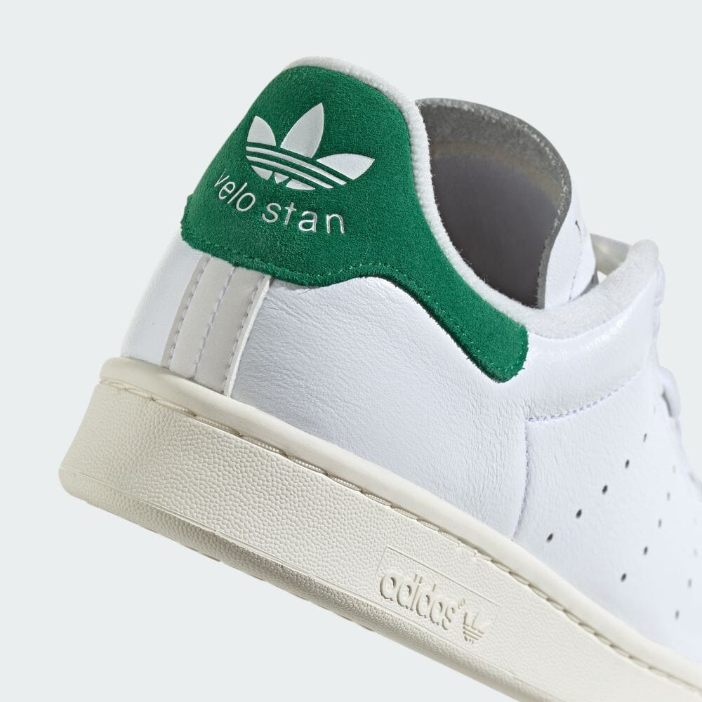 【2024年 6/10 発売】adidas CYCLING VELOSTAN SMITH “White” (アディダス サイクリング ベロスタンスミス “フットウェアホワイト/オフホワイト”) [IE8398]