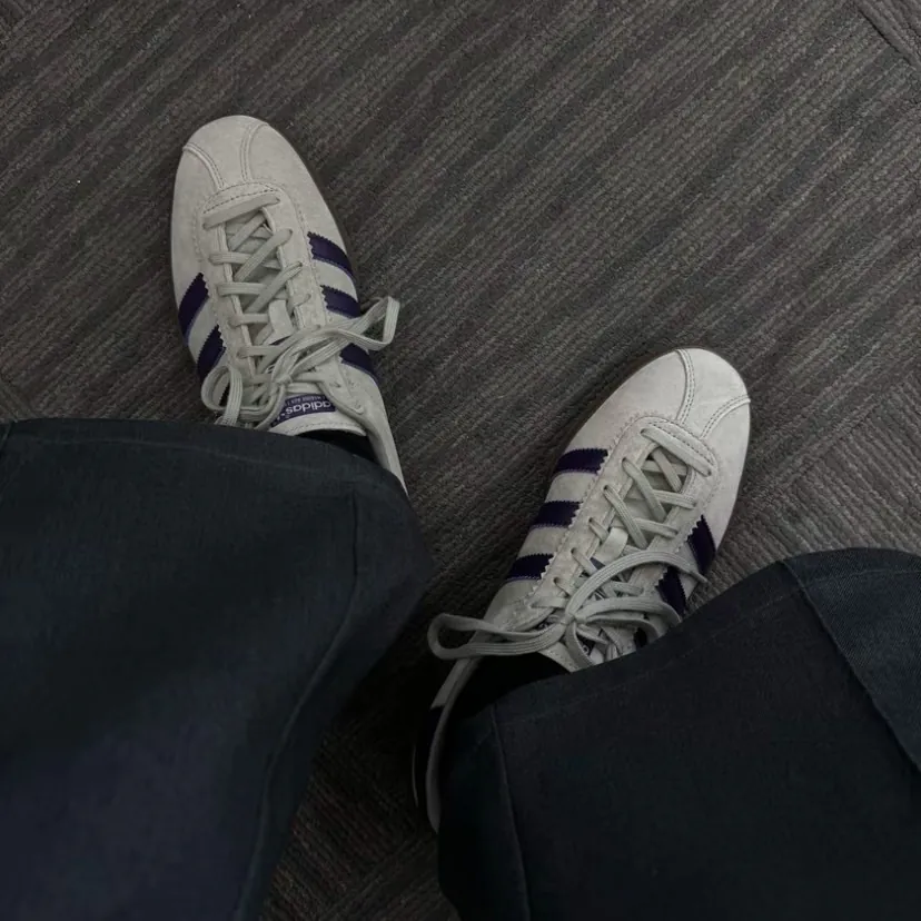 【2024年 発売】adidas Originals BERMUDA “Gray/Purple” (アディダス オリジナルス バミューダ “グレー/パープル”) [JI4280]