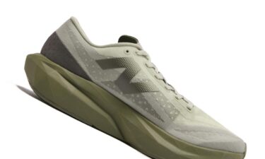 【2024年 6/14 発売】New Balance FUELCELL REBEL MFCXLF4 "Kahki" (ニューバランス)