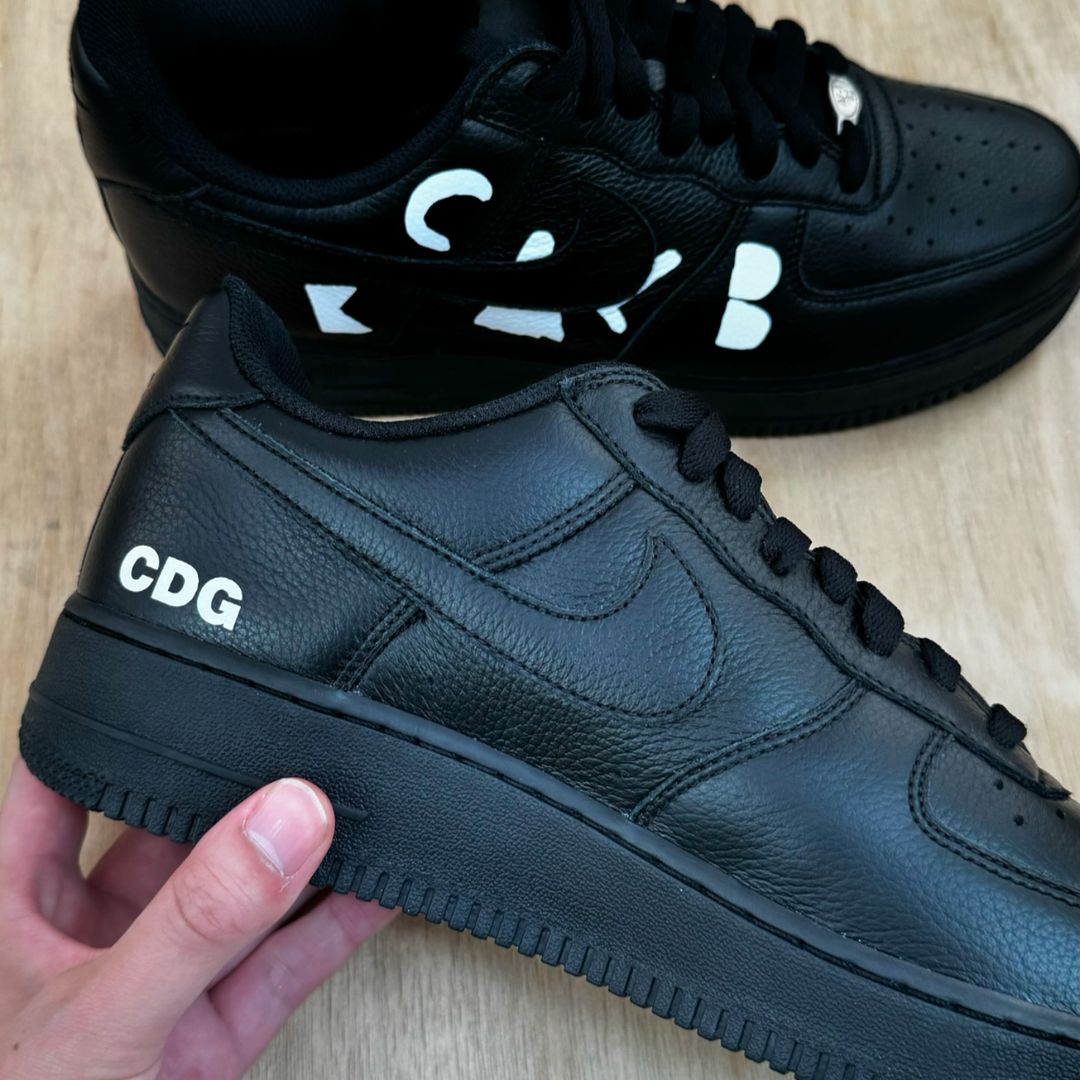 【2025 SS】Black COMME des GARCONS × NIKE AIR FORCE 1 LOW (ブラック コム デ ギャルソン ナイキ エア フォース 1 ロー)