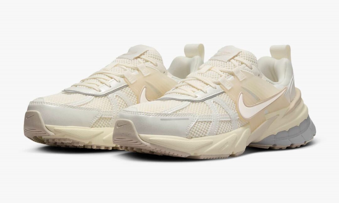 【2024年 7/15 発売】NIKE WMNS V2K RUN “Pale Ivory/Coconut Milk” (ナイキ ウィメンズ ヴィツーケー “ペールアイボリー/ココナッツミルク”) [HQ1512-110]