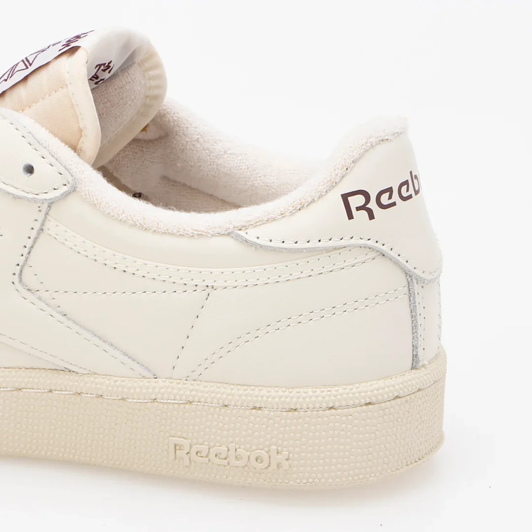 【2024年 7/26 発売】SHIPS × REEBOK CLUB C 85 VINTAGE “Chalk” (シップス リーボック クラブ C ビンテージ “チョーク”) [100007795]