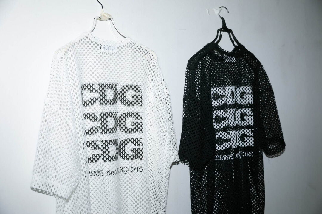 CDG からアシンメトリーTEEとメッシュTEEが2024年 7/12 発売 (シーディージー COMME des GARCONS コム デ ギャルソン)