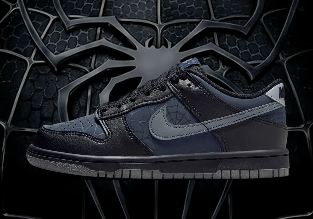 【2024年 10月 発売予定】NIKE DUNK LOW “Black Spider-Man” (ナイキ ダンク ロー “ブラックスパイ ...