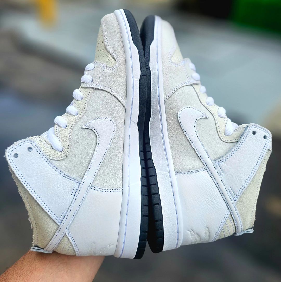 【2024年 11/2 発売予定】ANTIHERO x NIKE SB DUNK HIGH (アンタイヒーロー ナイキ ダンク ハイ) [HM5837-100]