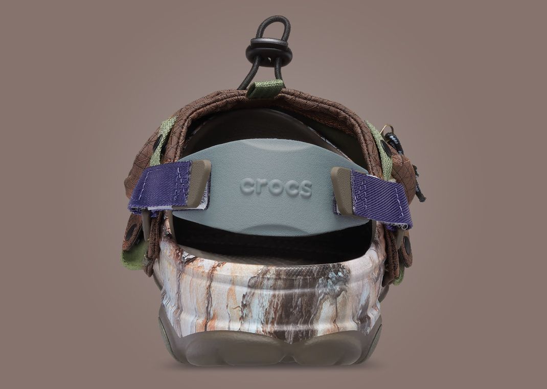 【2024年 発売予定】Bodega × crocs All-Terrain Clog “Brown/Olive-Purple” (ボデガ クロックス オールテレイン クロッグ “ブラウン/オリーブ/パープル”)