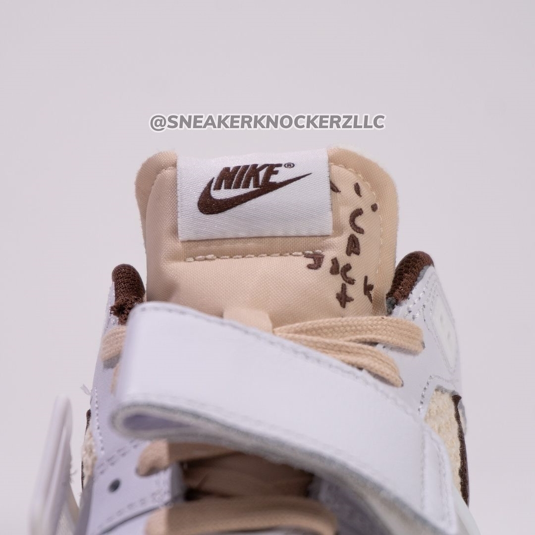 【2024年 11/2 発売予定】Travis Scott × NIKE ZOOM FIELD JAXX “White/Light Chocolate” (トラビス・スコット ナイキ ズーム フィールド ジャックス “ホワイト/ライトチョコレート”) [HQ3073-100]