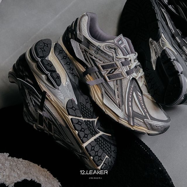 【国内 2024年 8/2 発売】New Balance M1906 AD “Silver Metallic” (ニューバランス) [M1906AD]