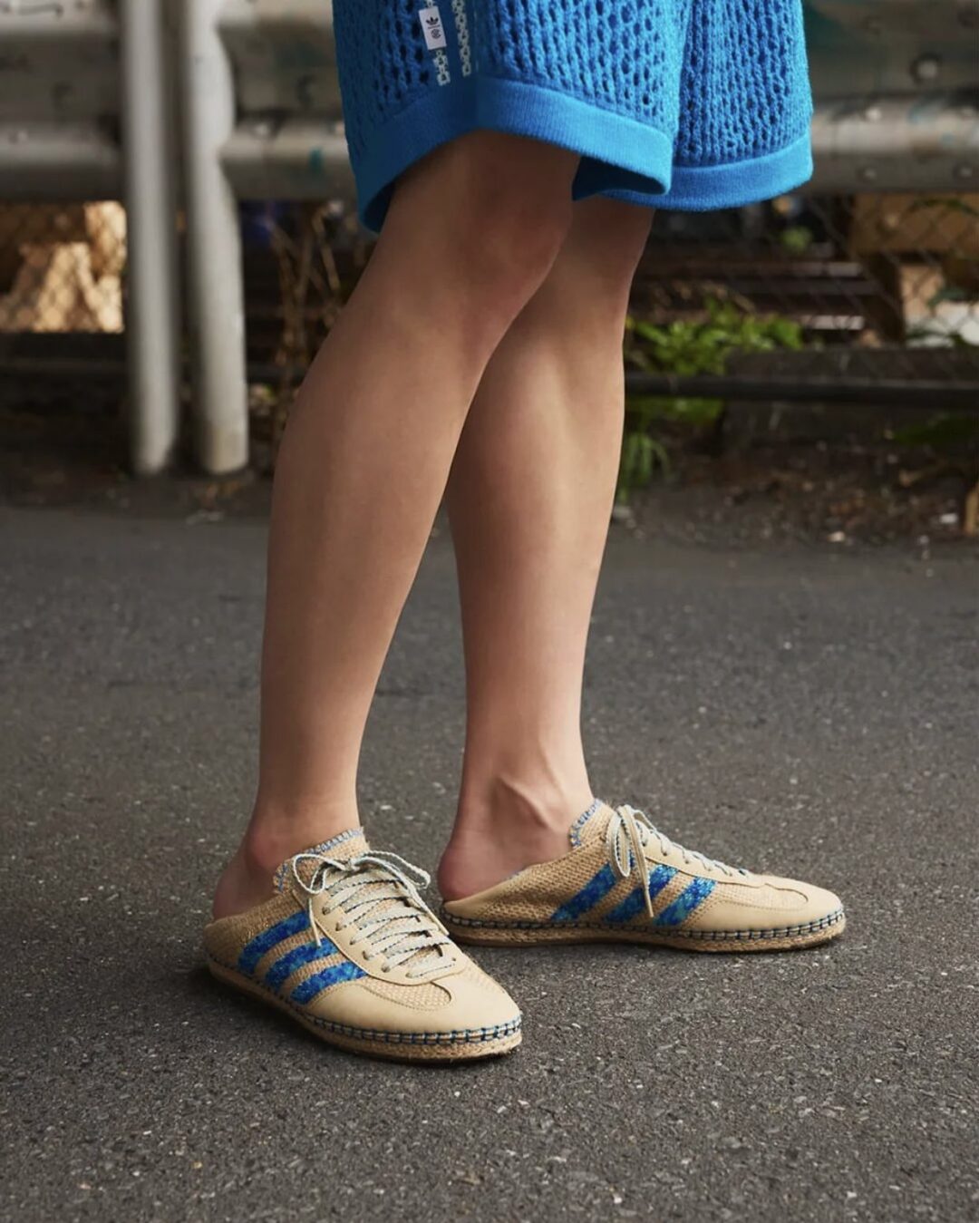 【2024年 8/23 発売予定】CLOT/Edison Chen × adidas Originals GAZELLE “Linen Khaki/Light Blue” (クロット/エディソンチャン アディダス オリジナルス ガゼル “カーキ/ブルー”) [IH3641]