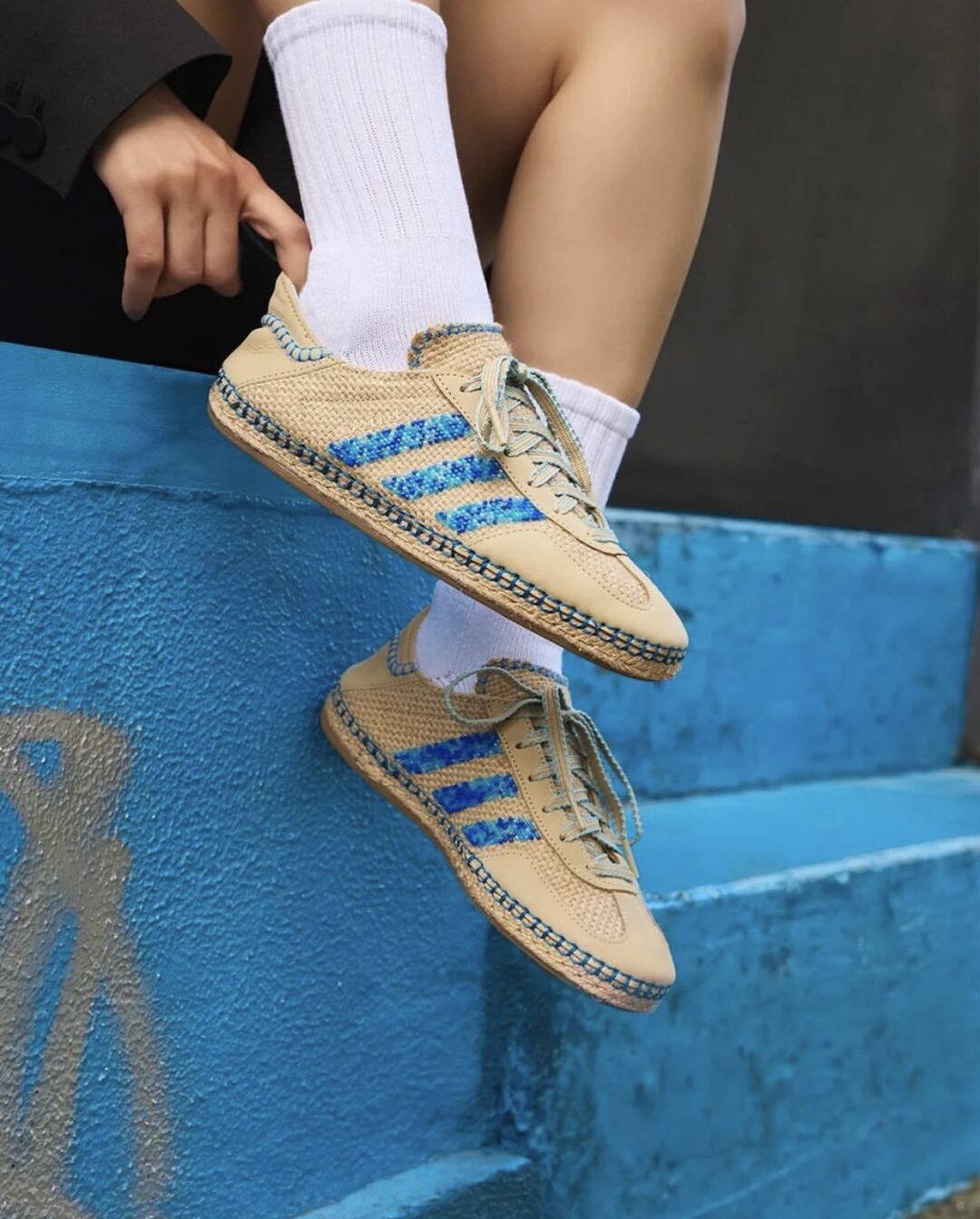 【2024年 8/23 発売予定】CLOT/Edison Chen × adidas Originals GAZELLE “Linen Khaki/Light Blue” (クロット/エディソンチャン アディダス オリジナルス ガゼル “カーキ/ブルー”) [IH3641]