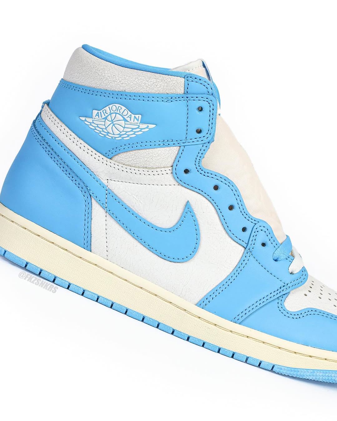 【2025年 5/10 発売予定】NIKE AIR JORDAN 1 HIGH OG “UNC Reimagined” (ナイキ エア ジョーダン 1 ハイ OG “ユーエヌシー リイマジンド”) [DZ5485-402]