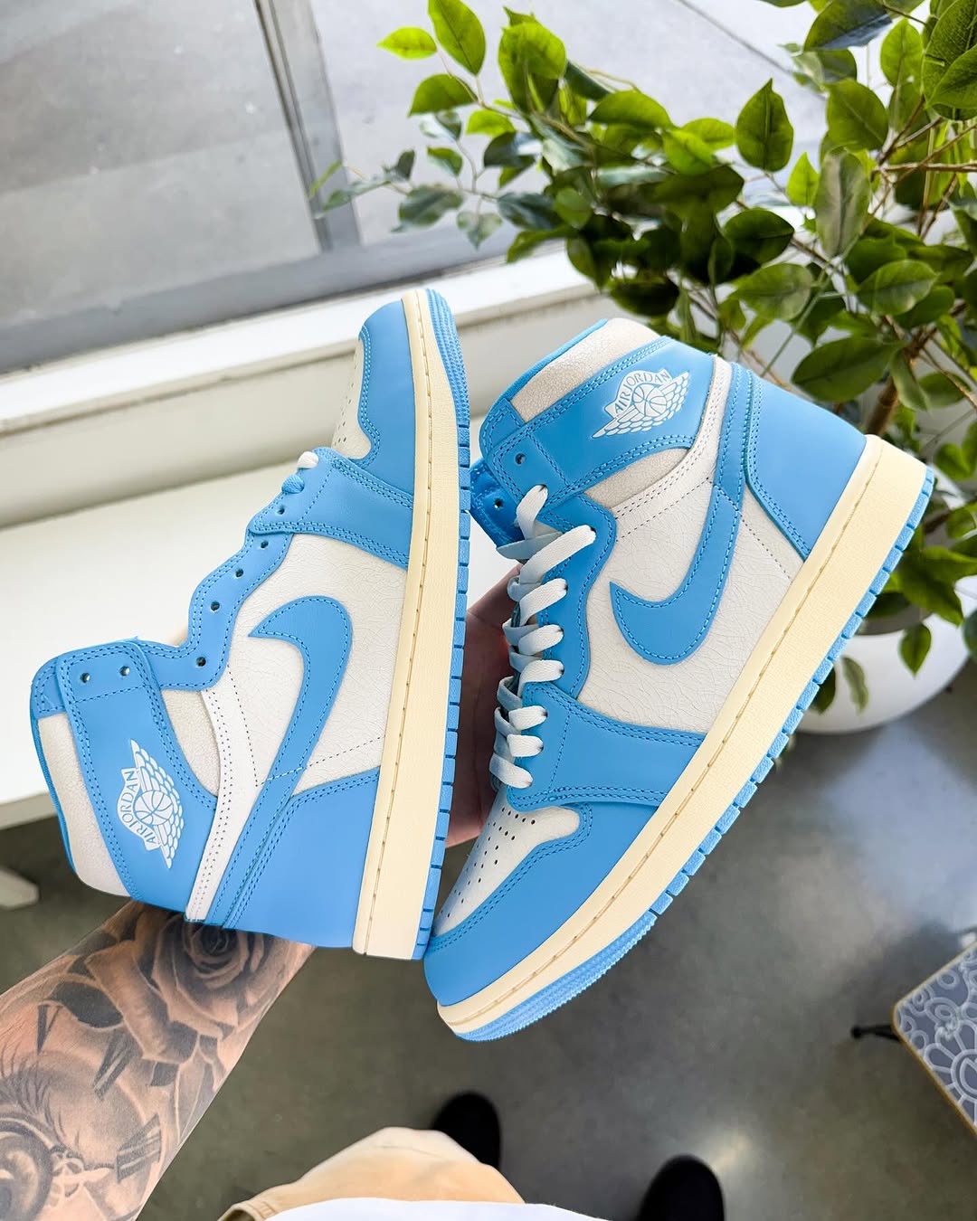 【2025年 5/10 発売予定】NIKE AIR JORDAN 1 HIGH OG “UNC Reimagined” (ナイキ エア ジョーダン 1 ハイ OG “ユーエヌシー リイマジンド”) [DZ5485-402]