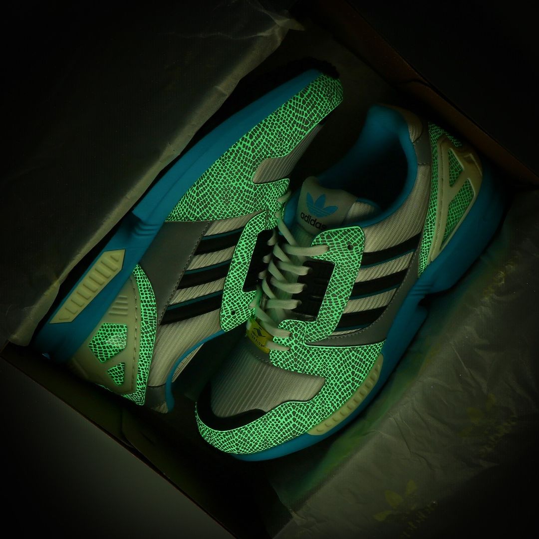 2024年 8/10 発売】atmos × adidas Originals ZX 8000 G-SNK 9 (アトモス アディダス オリジナルス  ゼットエックス) [IH3363] | Fullress