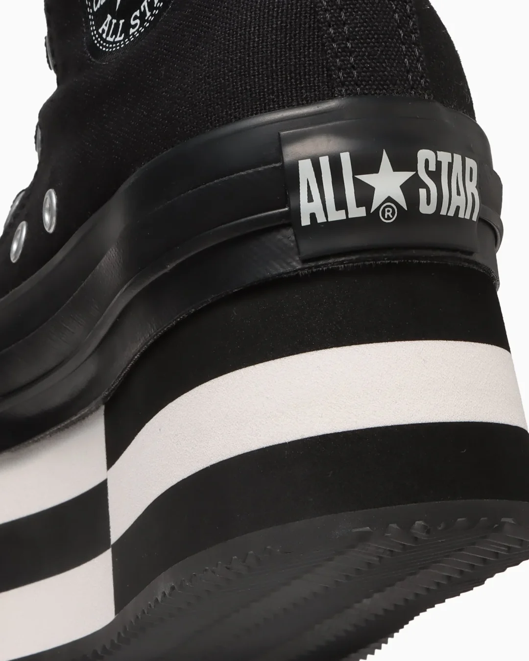 【2024年 7/19 発売】厚底のソールをブロック意匠で表現した CONVERSE ALL STAR CHUNKYBLOCK HI (コンバース オールスター チャンキーブロック)