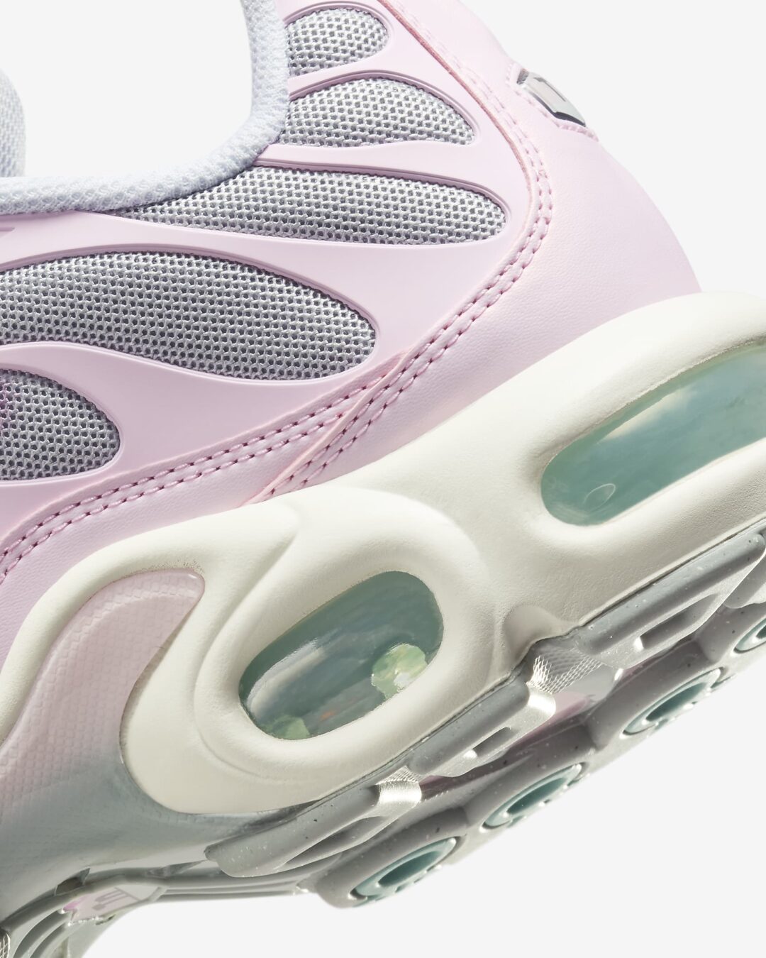 【2024年 発売】NIKE AIR MAX PLUS “Paw Print/Football Grey/Pink Foam” (ナイキ エア マックス プラス “パウプリント/フットボールグレー/ピンクフォーム”) [HM3692-061]