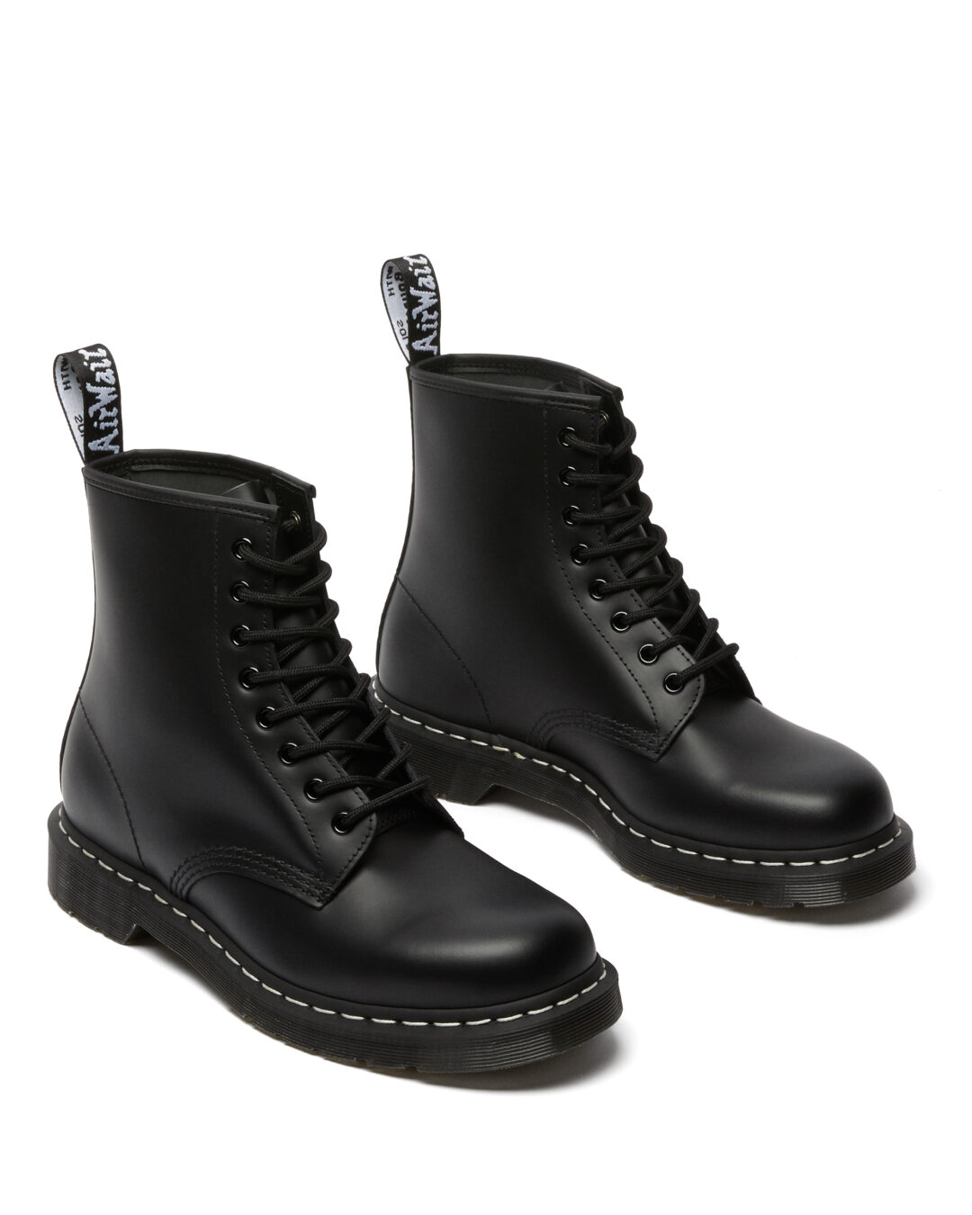 Dr. Martens から日本限定モデルを含む 秋の最新作「ホワイトステッチコレクション」が発売 (ドクターマーチン)