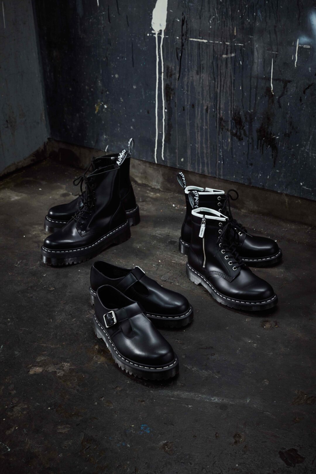 Dr. Martens から日本限定モデルを含む 秋の最新作「ホワイトステッチコレクション」が発売 (ドクターマーチン)