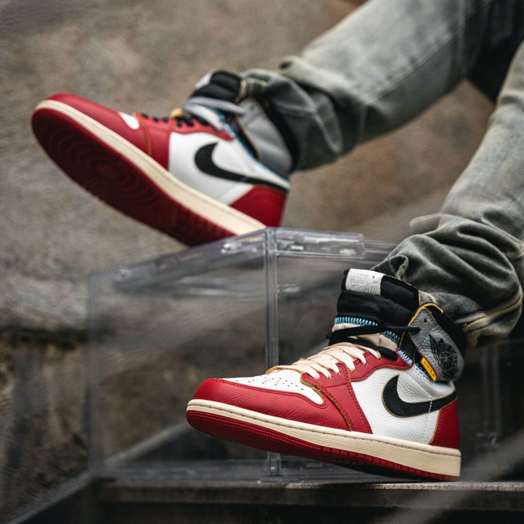 【2025年 2/12 発売予定】UNION × NIKE AIR JORDAN 1 RETRO HIGH OG SP GH “Varsity Red” (ユニオン ナイキ エア　ジョーダン レトロ ハイ “バーシティレッド”) [HV8563-600]