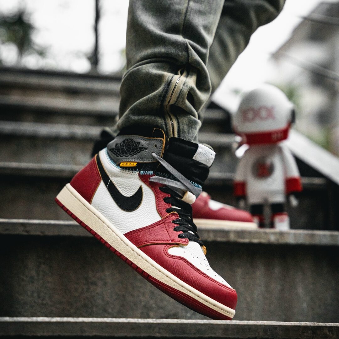 【2025年 2/12 発売予定】UNION × NIKE AIR JORDAN 1 RETRO HIGH OG SP GH “Varsity Red” (ユニオン ナイキ エア　ジョーダン レトロ ハイ “バーシティレッド”) [HV8563-600]