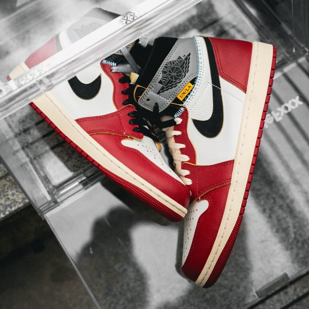 【2025年 2/12 発売予定】UNION × NIKE AIR JORDAN 1 RETRO HIGH OG SP GH “Varsity Red” (ユニオン ナイキ エア　ジョーダン レトロ ハイ “バーシティレッド”) [HV8563-600]