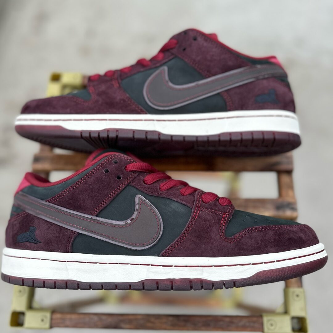 【2025年 1月 発売予定】Riot Skateshop × NIKE SB DUNK LOW (ライオットスケートショップ ナイキ ダンク ロー) [FZ1289-200]