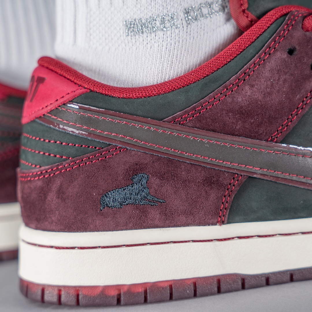 【2025年 1月 発売予定】Riot Skateshop × NIKE SB DUNK LOW (ライオットスケートショップ ナイキ ダンク ロー) [FZ1289-200]