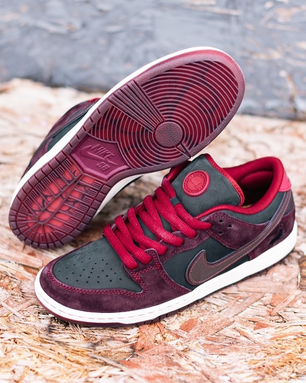 【国内 2025年 1/22 & 1/24 発売】Riot Skateshop × NIKE SB DUNK LOW (ライオットスケートショップ ナイキ ダンク ロー) [FZ1289-200]