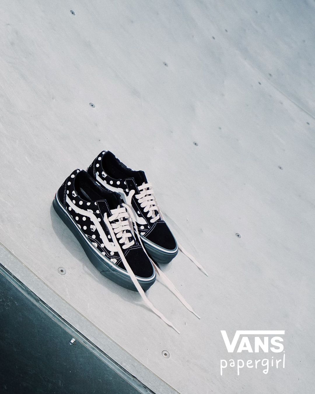 【2024年 7/20 & 7/23 発売】papergirl × VANS 2024 OLDSKOOL/AUTHENTIC (ペーパーガール バンズ 2024年)