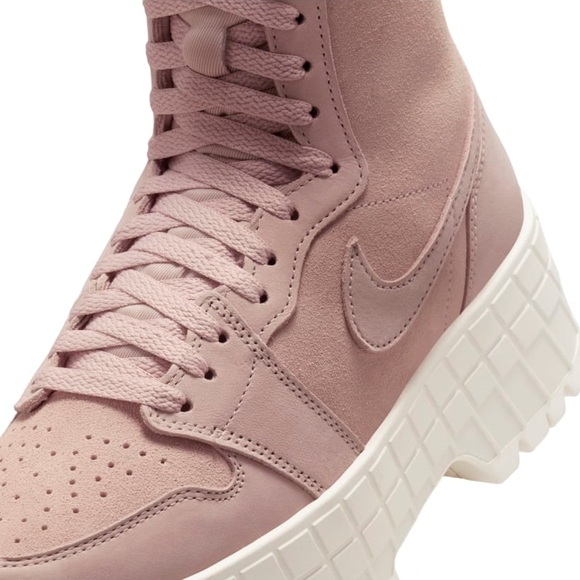 【2024年 発売予定】NIKE W AIR JORDAN 1 HIGH BROOKLYN “Pink Suede” (ナイキ ウィメンズ ナイキ エア ジョーダン 1 ハイ ブルックリン “ピンクスエード”) [FJ5737-601]