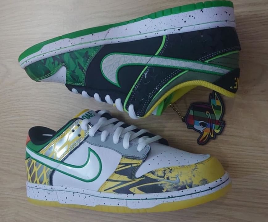 【5000足限定】NIKE DUNK LOW “What The/Ducks Of A Feather” (ナイキ ダンク ロー “ワットザ/ダックス オブ ア フェザー”)