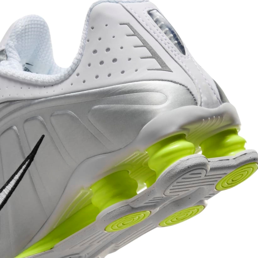 【2024年 発売予定】NIKE SHOX R4 “White/Volt” (ナイキ ショックス “ホワイト/ボルト”) [AR3565-102]