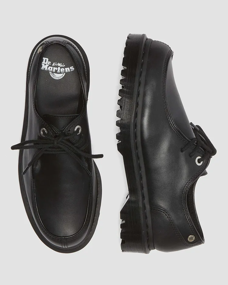 Dr. Martens からチロリアンシューズから着想を得た「ZEFFIR」が発売 (ドクターマーチン)